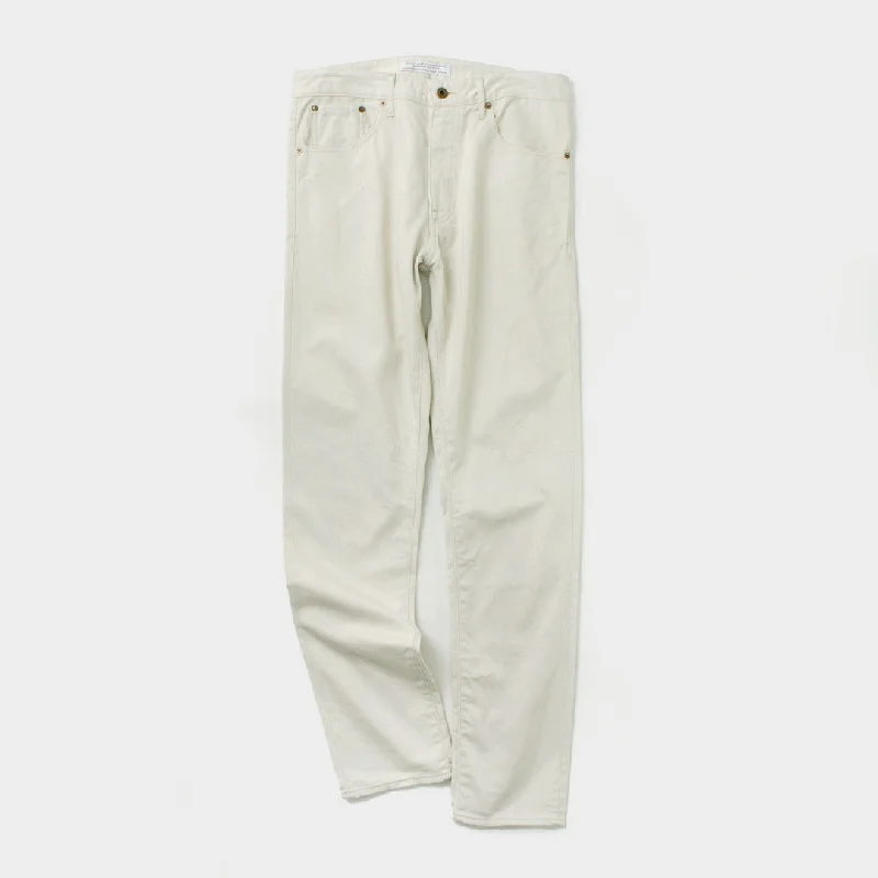 Get fresh fashion for less – Shop trendy clothing at discounted prices. JAPAN BLUE JEANS / Straight pique pants Get fresh fashion for less – Shop trendy clothing at discounted prices. JAPAN BLUE JEANS / Straight pique pants