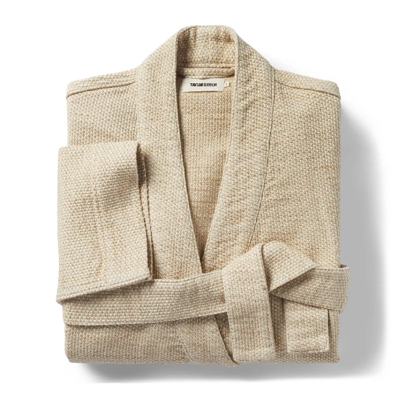 Don’t miss these deals – men’s fashion essentials for less. The Apres Robe in Natural Sashiko Don’t miss these deals – men’s fashion essentials for less. The Apres Robe in Natural Sashiko