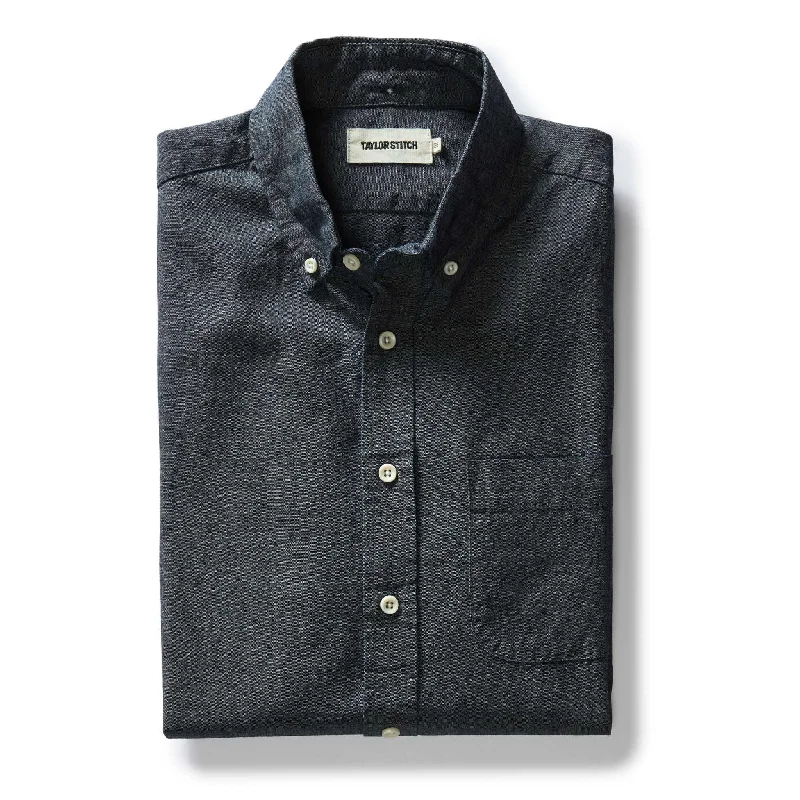Flash deals on men’s clothing – Grab yours today! The Jack in Rinsed Indigo Chambray Flash deals on men’s clothing – Grab yours today! The Jack in Rinsed Indigo Chambray