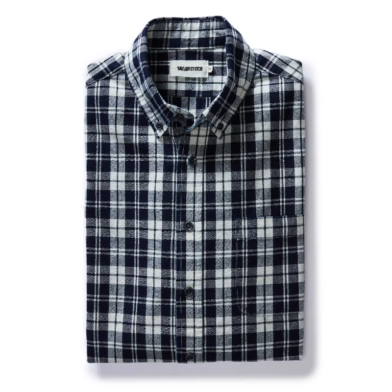 Exclusive online discounts – Shop clothing for every occasion! The Jack in Rinsed Indigo Plaid Exclusive online discounts – Shop clothing for every occasion! The Jack in Rinsed Indigo Plaid