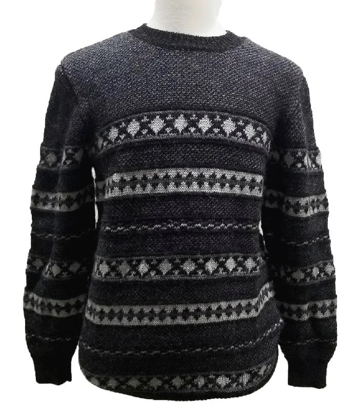 Shop the latest seasonal clothing sale – Big savings on stylish outfits.  Jacquard Crew Neck Wool Sweater
