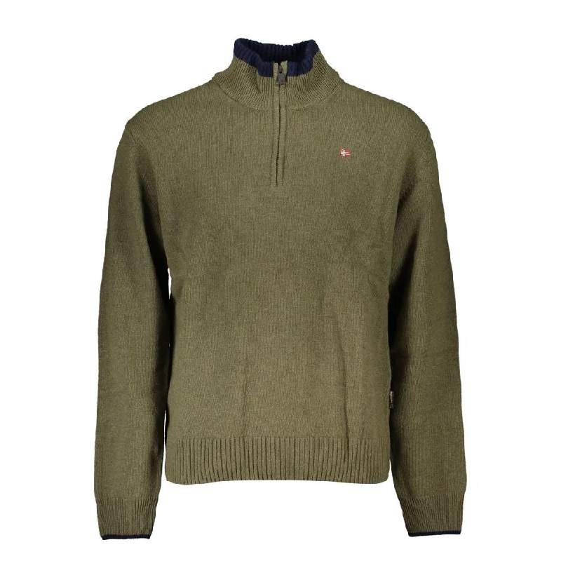 Don’t wait – shop the biggest sale of the season on men’s clothing! Napapijri Half-Zip Sweater with Embroidery Men's Detail Don’t wait – shop the biggest sale of the season on men’s clothing! Napapijri Half-Zip Sweater with Embroidery Men's Detail