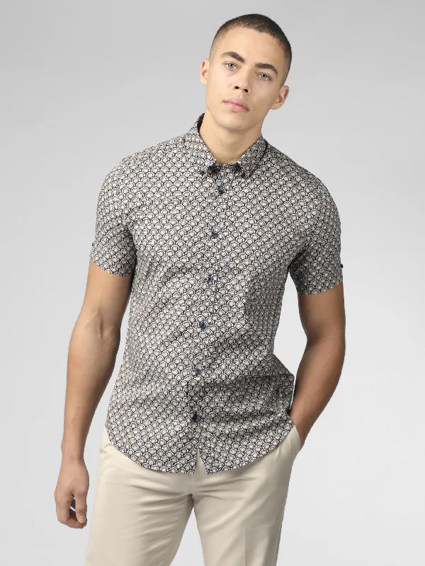 Buy now, pay later – exclusive savings on men’s clothing. Block Geo Print Shirt - Ink Buy now, pay later – exclusive savings on men’s clothing. Block Geo Print Shirt - Ink