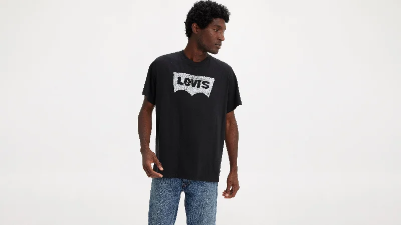 Save on stylish, high-quality clothing for every occasion – Levi's® Men's Classic Graphic T-Shirt Save on stylish, high-quality clothing for every occasion – Levi's® Men's Classic Graphic T-Shirt