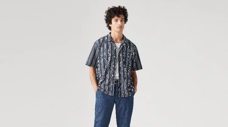 Get the latest trends in men’s clothing – huge savings inside. Levi's® Men's Knit Camp Shirt Get the latest trends in men’s clothing – huge savings inside. Levi's® Men's Knit Camp Shirt