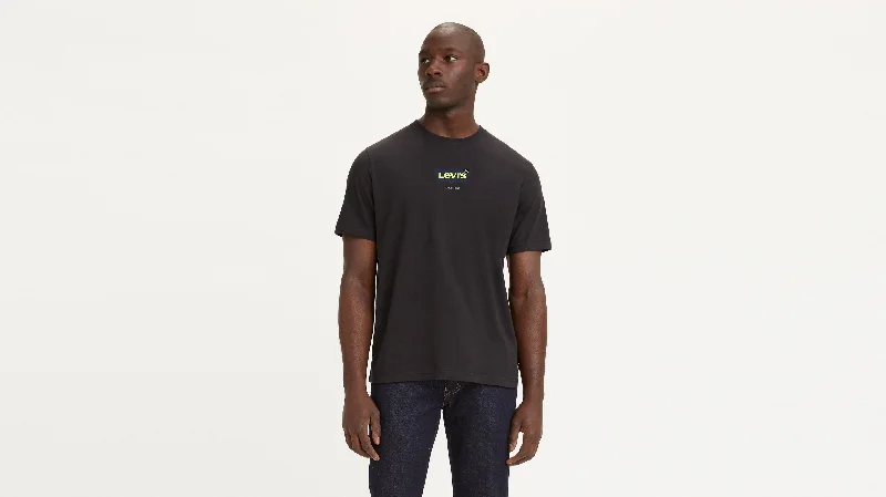 Exclusive offers on the latest clothing styles for men . Levi's® Men's Relaxed Short-Sleeve Graphic T-Shirt Exclusive offers on the latest clothing styles for men . Levi's® Men's Relaxed Short-Sleeve Graphic T-Shirt
