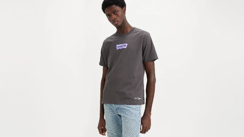 Huge savings on popular clothing styles – Levi's® Men's Relaxed Short-Sleeve Graphic T-Shirt Huge savings on popular clothing styles – Levi's® Men's Relaxed Short-Sleeve Graphic T-Shirt