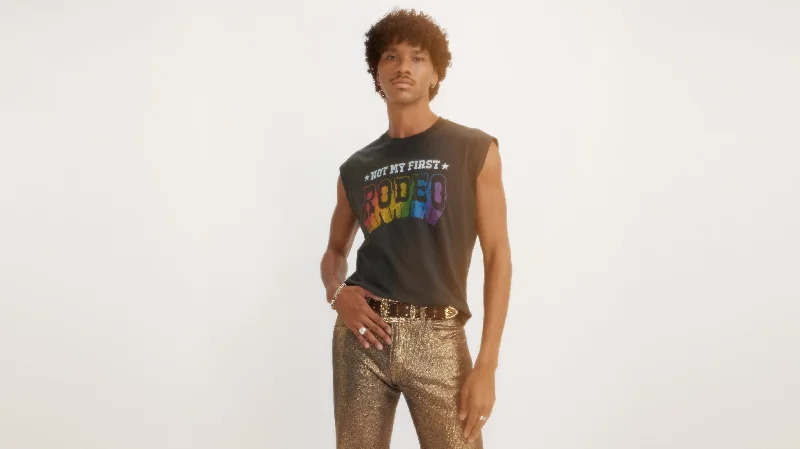Upgrade your wardrobe with stylish clothing at discounted prices. Levi's® Pride Muscle Tank Upgrade your wardrobe with stylish clothing at discounted prices. Levi's® Pride Muscle Tank