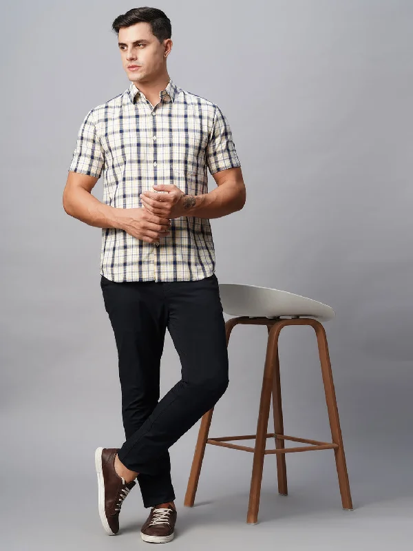 Shop the season’s best styles at discounted prices on men's clothing. Men's Offwhite Cotton Regular Fit Checked Shirt Shop the season’s best styles at discounted prices on men's clothing. Men's Offwhite Cotton Regular Fit Checked Shirt
