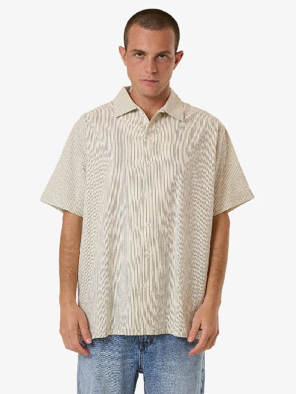 Shop fashion favorites at discounted prices – Limited time offer. Thrills Union Short Sleeve Stripe Work Shirt - Grape Leaf Shop fashion favorites at discounted prices – Limited time offer. Thrills Union Short Sleeve Stripe Work Shirt - Grape Leaf