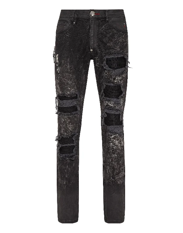 Best deals fashion – Don’t miss the latest clothing discounts. Denim Trousers Rock Star Fit Best deals fashion – Don’t miss the latest clothing discounts. Denim Trousers Rock Star Fit