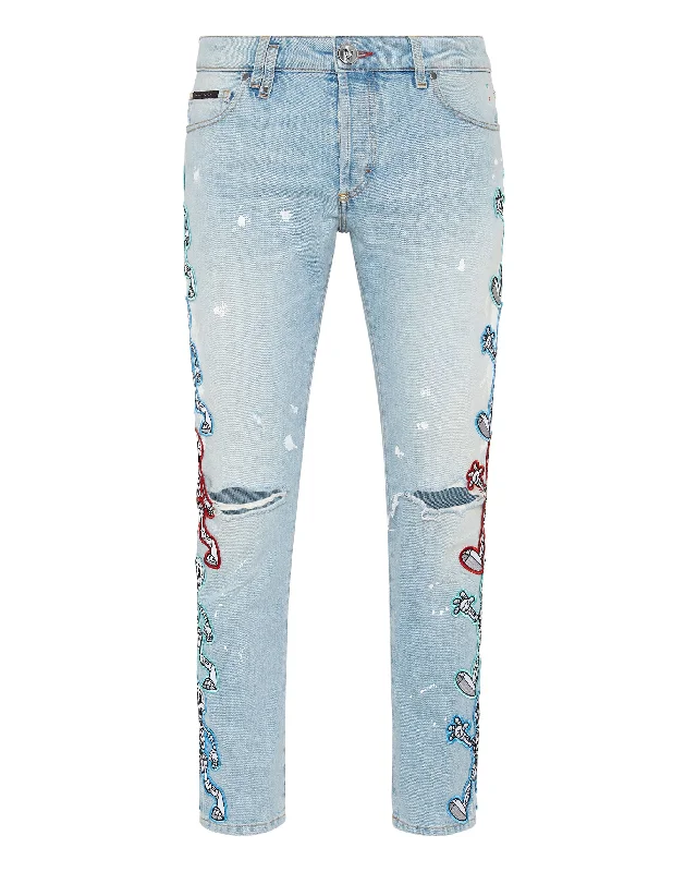 Fresh clothing styles are here – Shop now for exclusive discounts! Denim Trousers Skinny Fit Skully Gang Fresh clothing styles are here – Shop now for exclusive discounts! Denim Trousers Skinny Fit Skully Gang
