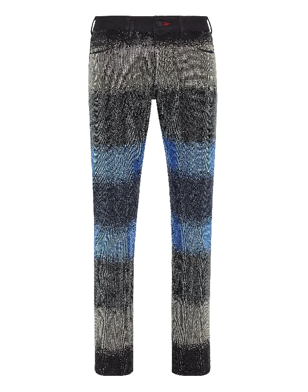 Shop now and enjoy massive savings on stylish clothing for all seasons. Denim Trousers Super Straight Cut Crystal Shop now and enjoy massive savings on stylish clothing for all seasons. Denim Trousers Super Straight Cut Crystal