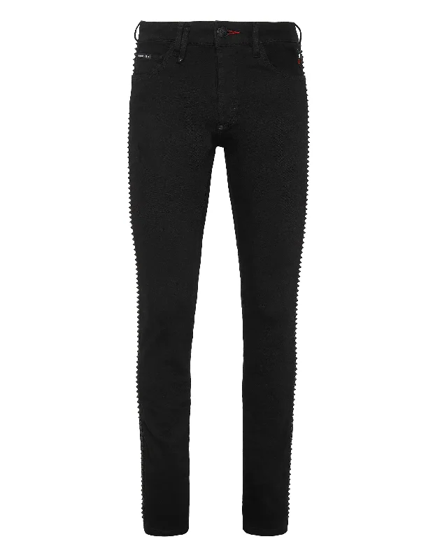 Men’s wardrobe essentials now at unbeatable prices. Denim Trousers Super Straight Cut Gothic Plein Men’s wardrobe essentials now at unbeatable prices. Denim Trousers Super Straight Cut Gothic Plein