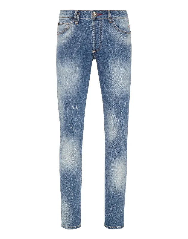 Huge deals on men’s clothing – Limited-time only! Denim Trousers Super Straight Cut Skull&Bones Huge deals on men’s clothing – Limited-time only! Denim Trousers Super Straight Cut Skull&Bones