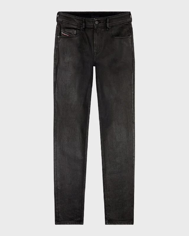 Shop our exclusive men’s fashion deals – limited time only! Men's 1979 Sleenker Skinny Coated Jeans Shop our exclusive men’s fashion deals – limited time only! Men's 1979 Sleenker Skinny Coated Jeans