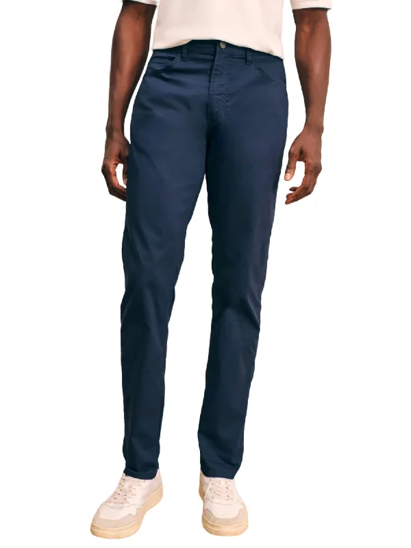Big discounts on men’s wear – Shop now and save!  Movement 5-Pocket Pants In Navy