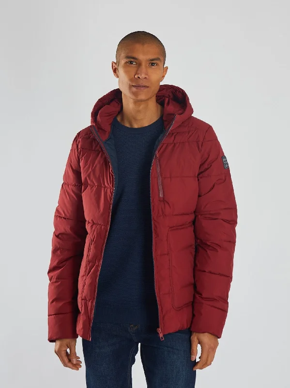 Big discounts – don’t miss out!  Storm Jacket Havana Red