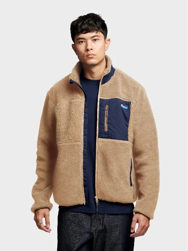 Enjoy exclusive discounts.  Penfield Mens Mattawa Fleece Jacket Chinchilla