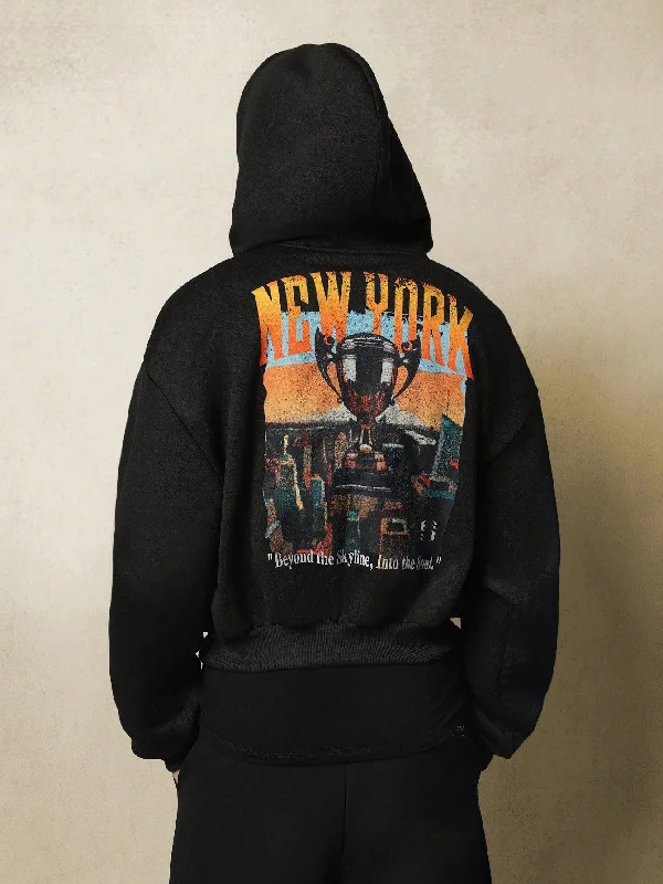 Shop stylish fashion – Get huge savings on men’s clothing. Crop Fit Zip-Up Hoodie With Graphic Print Shop stylish fashion – Get huge savings on men’s clothing. Crop Fit Zip-Up Hoodie With Graphic Print