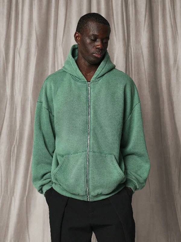 Get ready for the season with exclusive savings on trendy clothes. Regular Fit Washed Zip-Up Hoodie Get ready for the season with exclusive savings on trendy clothes. Regular Fit Washed Zip-Up Hoodie